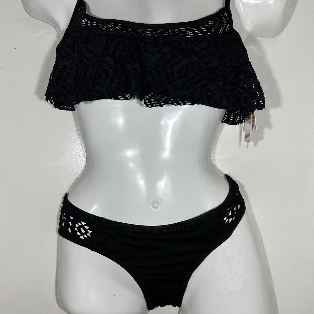 Black Two Piece Swimsuit Top (S) & Bottom (M) womens swimwear Becca & bikini lab